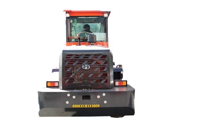 Best-Selling Four-Wheel Drive  - огляд і ціна Wheel Loader